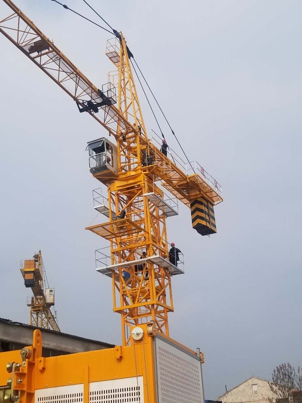 Electric Tower Crane HammerHead 2x2x3m Mast Perfect for Heavy-Duty Construction and Efficiency
